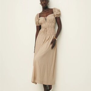 Chic Tan Gingham Dress